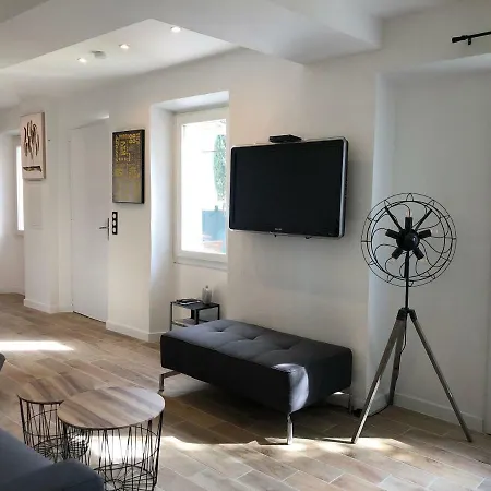 Holiday home Cocooning Proche Cannes Vallauris